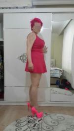 VİP kendi yeri olan kadın Azize