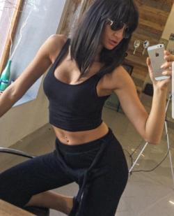 Ümraniye Escort Bayan Arayanlar İçin Azdırıcı Detaylar